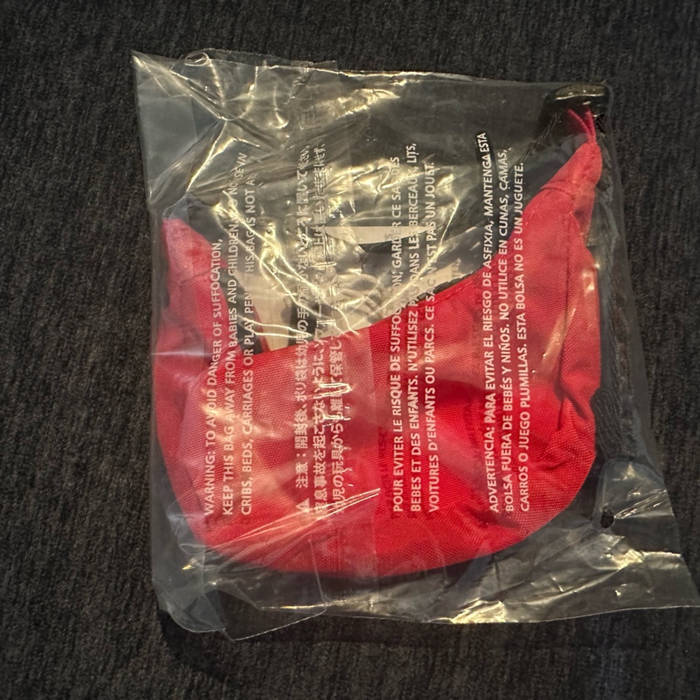 Baggu Crescent Bag Charm